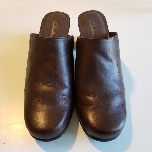 Clark's Leather Heel Slip ons - Picture 6 of 7